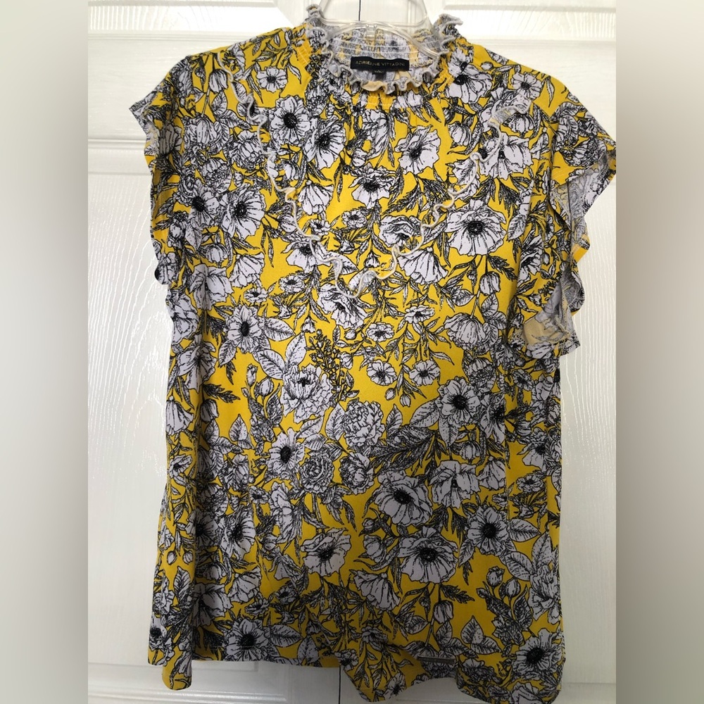 Adrienne Vittadini yellow floral sleeveless top size large